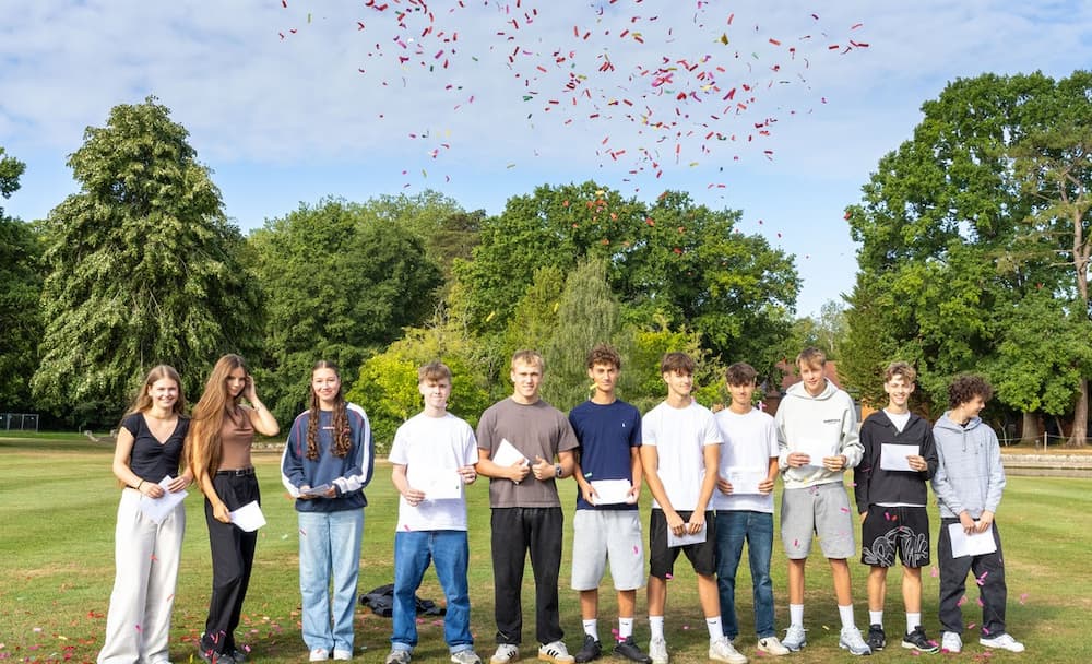 Bede's Pupils Achieve Outstanding GCSE Results