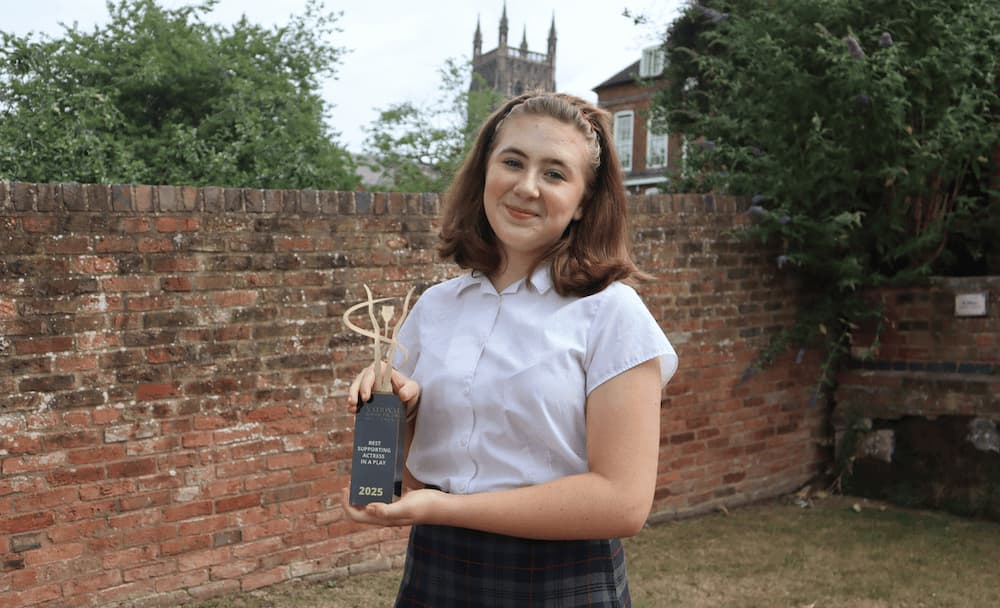 King’s Pupil Wins Best Supporting Actress at National School Theatre Awards
